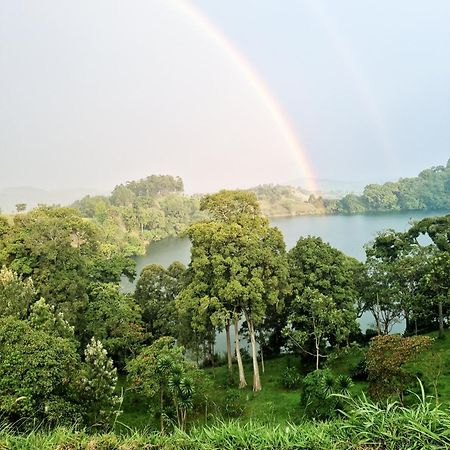 Lake Nyamirima Cottages Fort Portal Ngoại thất bức ảnh