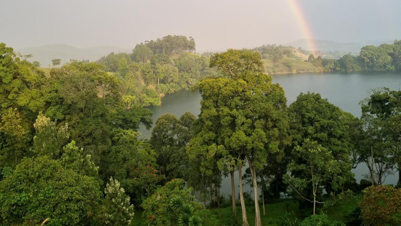 Lake Nyamirima Cottages Fort Portal Ngoại thất bức ảnh
