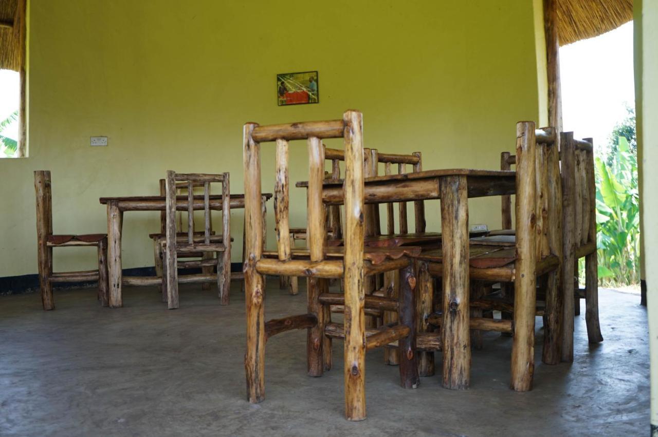 Lake Nyamirima Cottages Fort Portal Ngoại thất bức ảnh