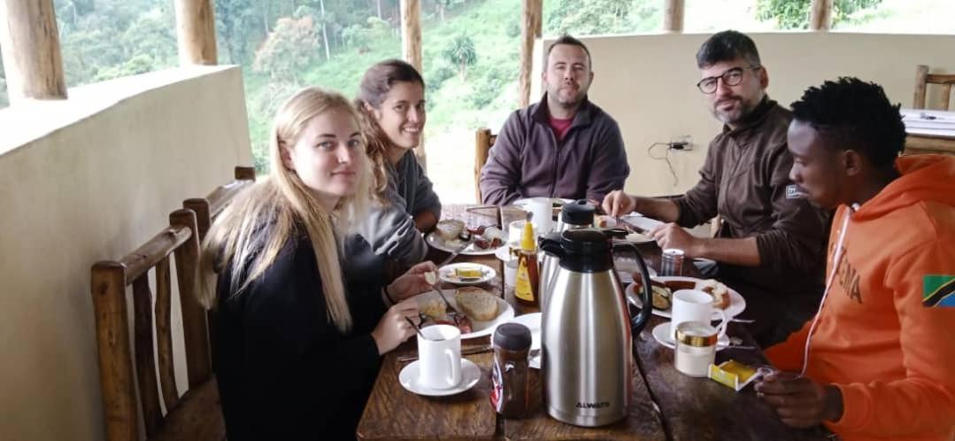 Lake Nyamirima Cottages Fort Portal Ngoại thất bức ảnh